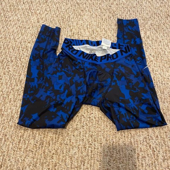 Nike Pants - Nike compression pants